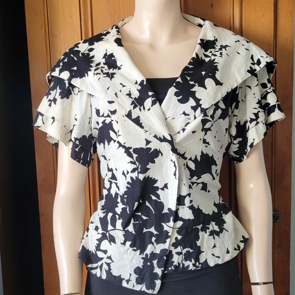 Vintage Linen Blazer - Picture 8 of 11